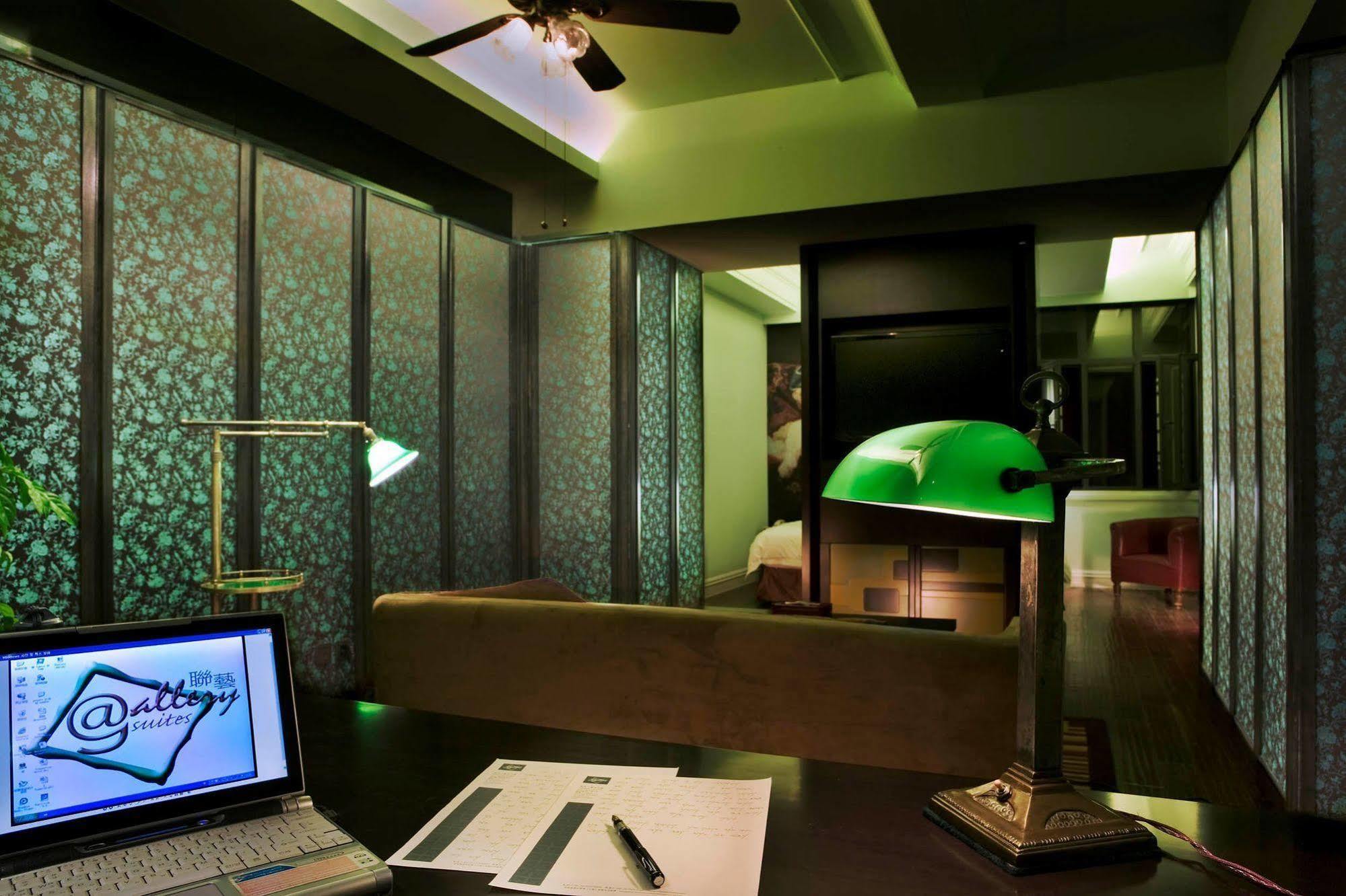 @ Gallery Suites Shanghai Rom bilde